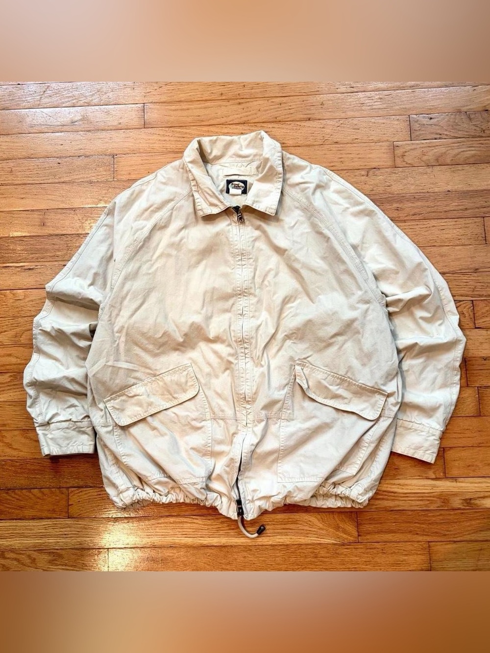 Tommy Bahama 90s Light Beige Zip Front Windbreaker old money preppy jacket